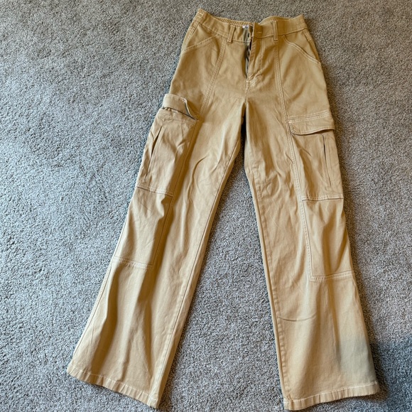 Cargo pants from TJ Maxx - Picture 2 of 3